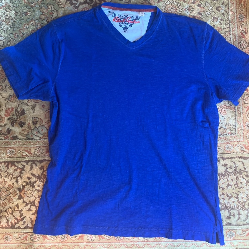 ROYAL BLUE ROBERT GRAHAM V-NECK T-SHIRT